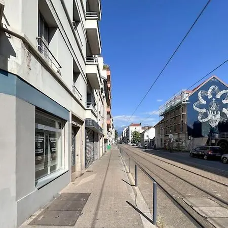 Apartment 4 - Wifi Fibre - Climatisation - Confort